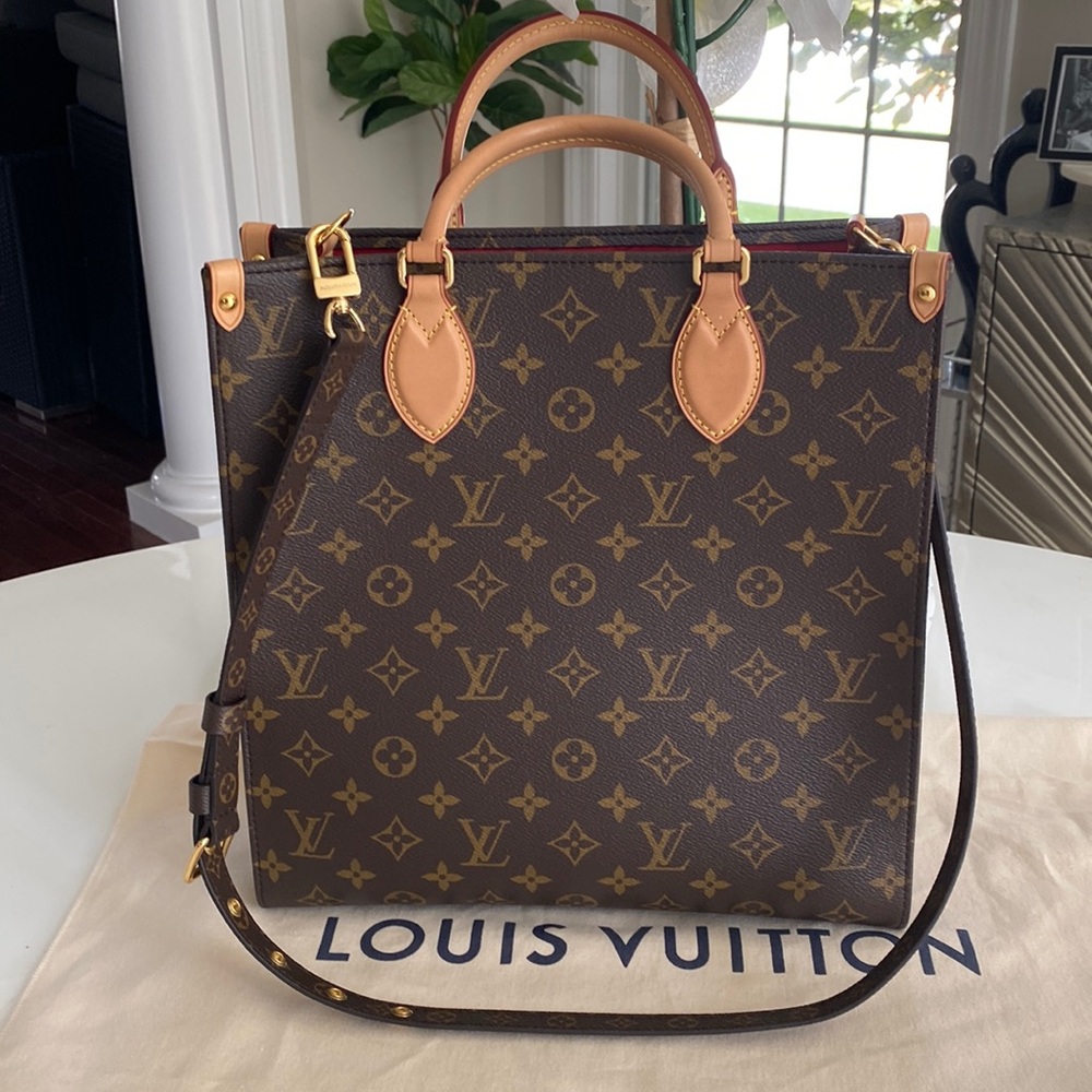 LOUIS VUITTON Monogram Sac Plat PM M45848 w/ Dust Bag, Box & Receipt!